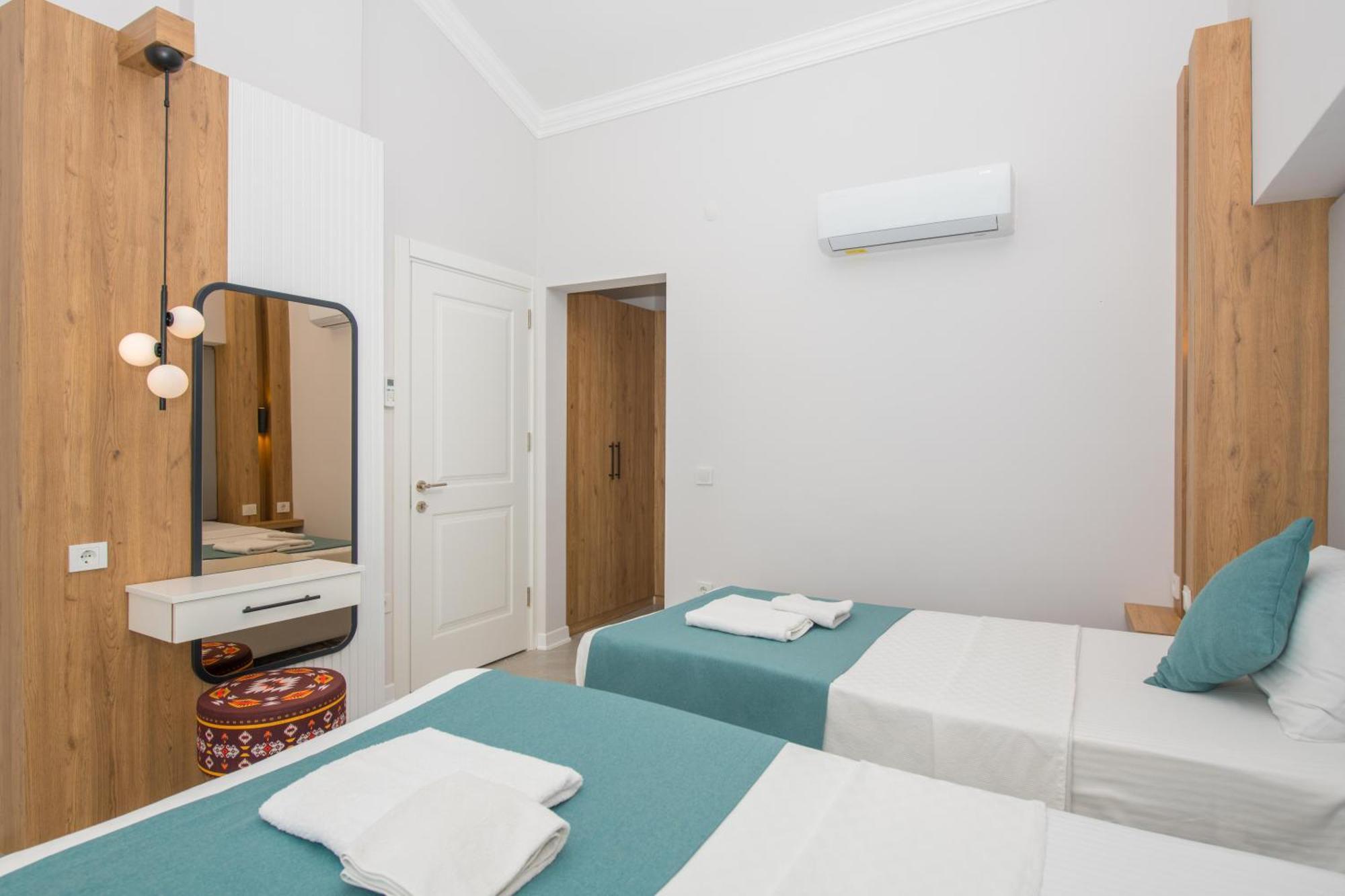 Beachfront White Villa Wıth Private Swimming Pool Kalkan Dış mekan fotoğraf