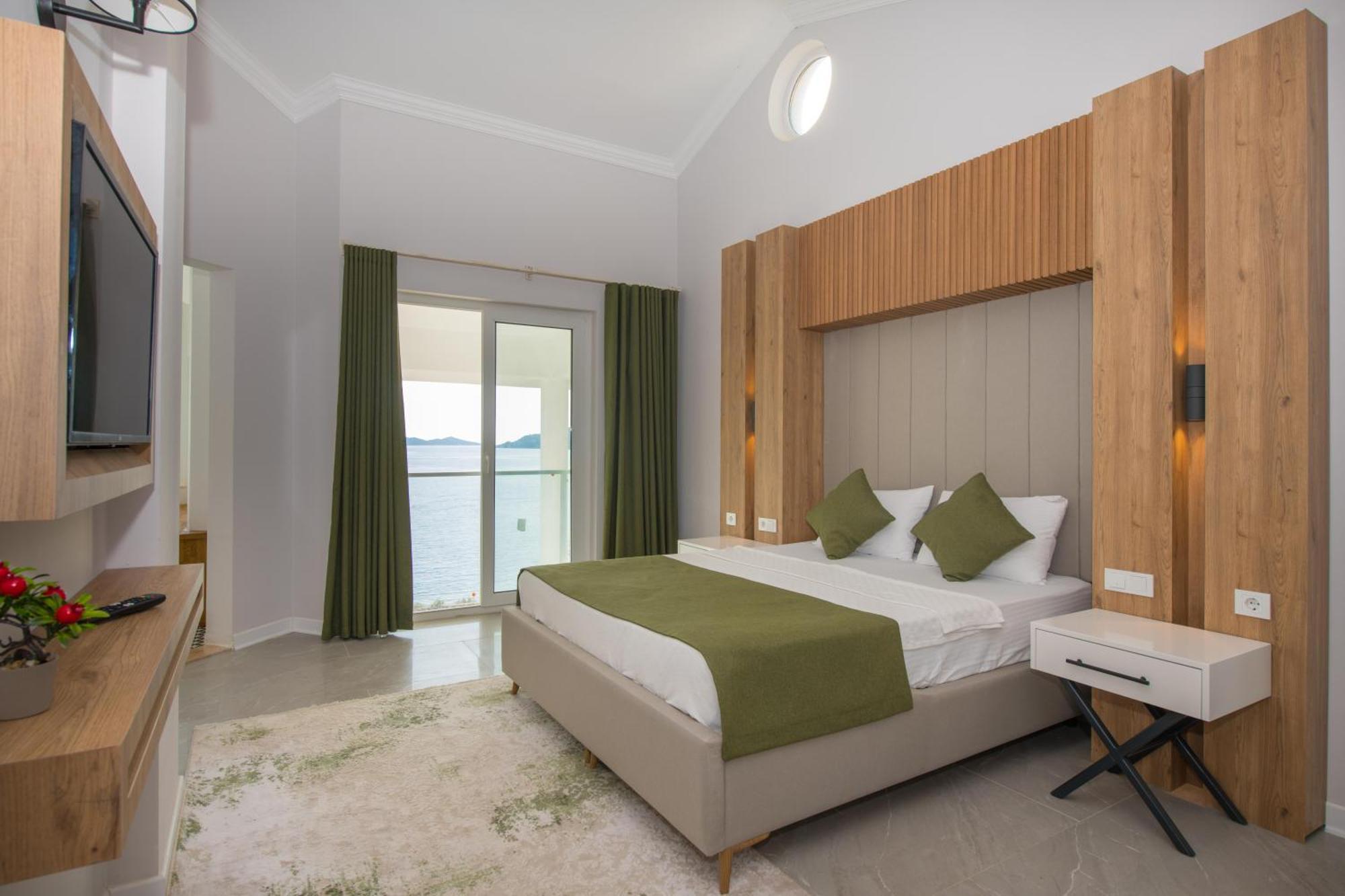 Beachfront White Villa Wıth Private Swimming Pool Kalkan Dış mekan fotoğraf