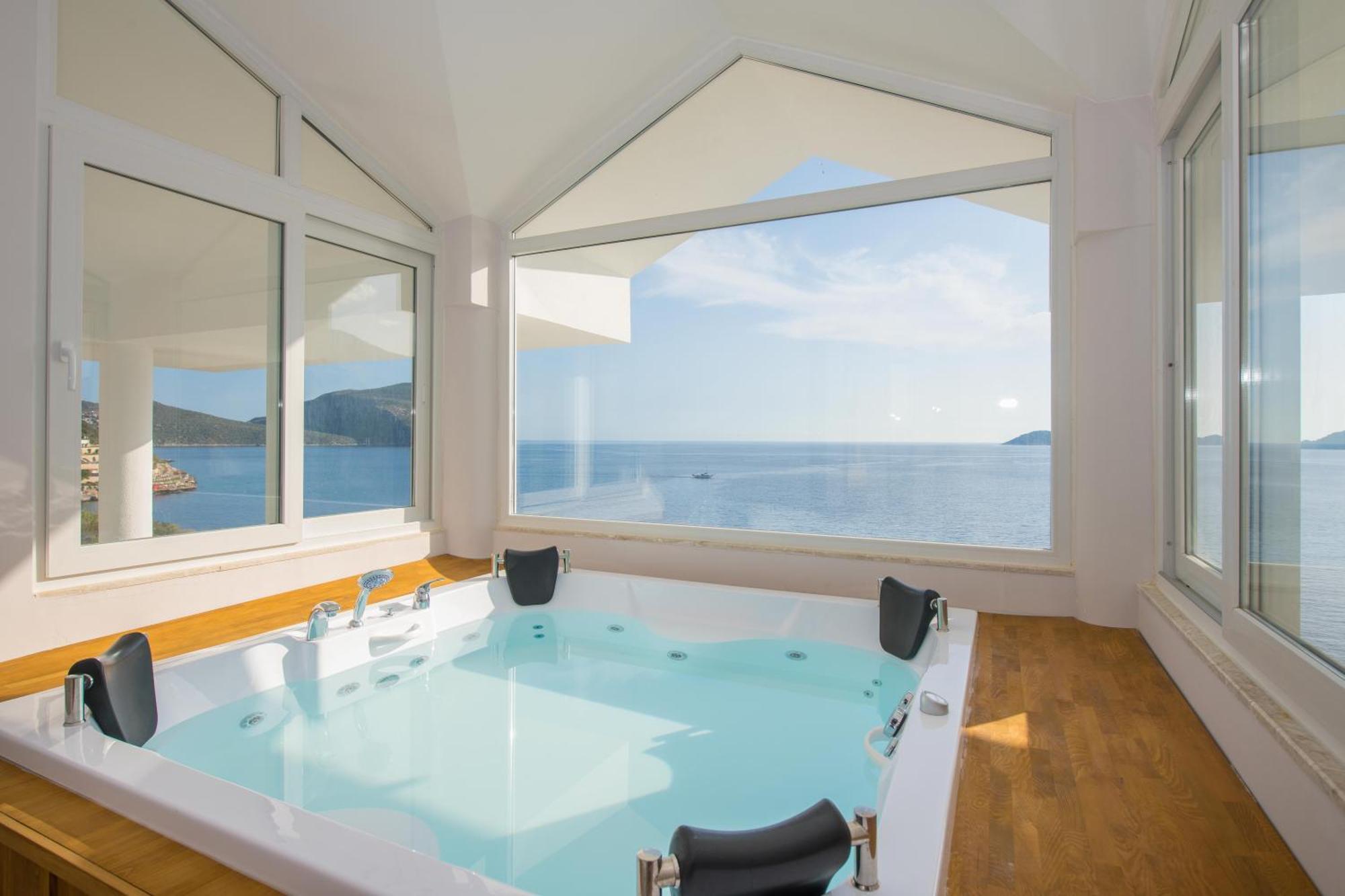 Beachfront White Villa Wıth Private Swimming Pool Kalkan Dış mekan fotoğraf